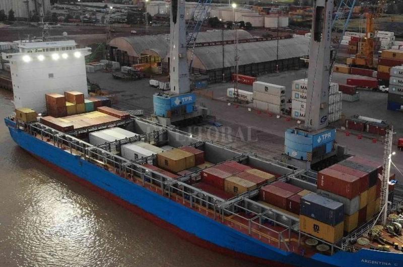 La primera exportacioacuten argentina de arvejas a China salioacute desde Rosario