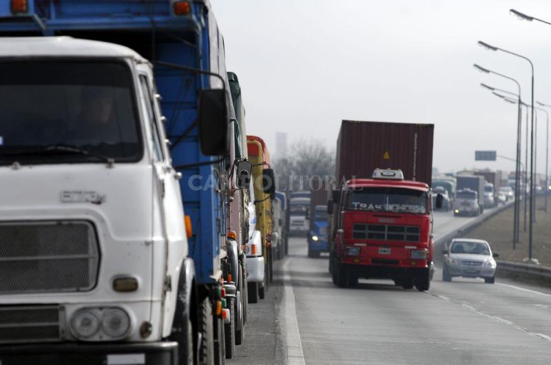 Se normaliza el arribo de camiones a los puertos