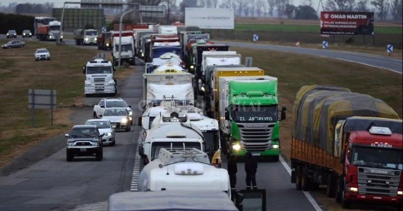 Paro de camiones- asiacute es la situacioacuten en la zona portuaria