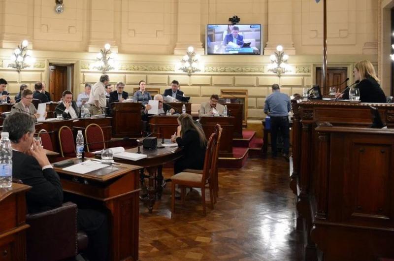 Media sancioacuten en Senadores a la creacioacuten de fiscaliacuteas especiales contra el delito rural