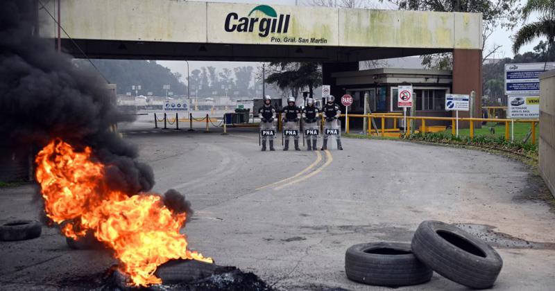 Intervino el gobierno nacional y los aceiteros levantan el paro