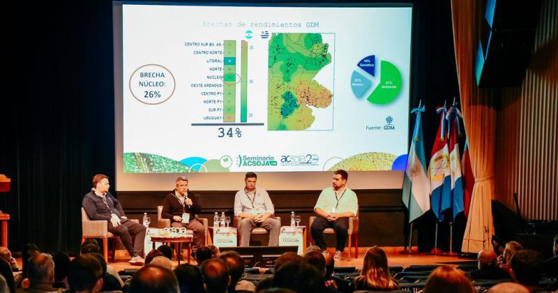 El reclamo por retenciones y los desafiacuteos de la campantildea sojera marcaron el Seminario Acsoja 2024